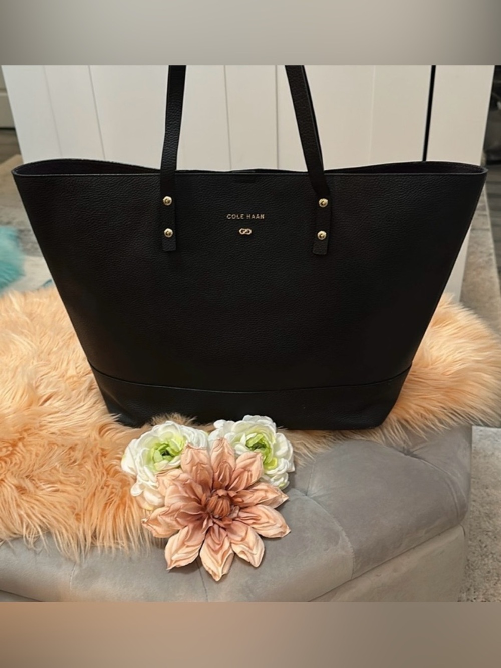 Cole Haan Black Leather Shoulder Tote Bag & Gold Sz LG LIKE NEW! 45% OFF!